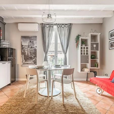 דירות ברשה L'Atelier Del Centro: Tra Design, Storia E Fascino מראה חיצוני תמונה